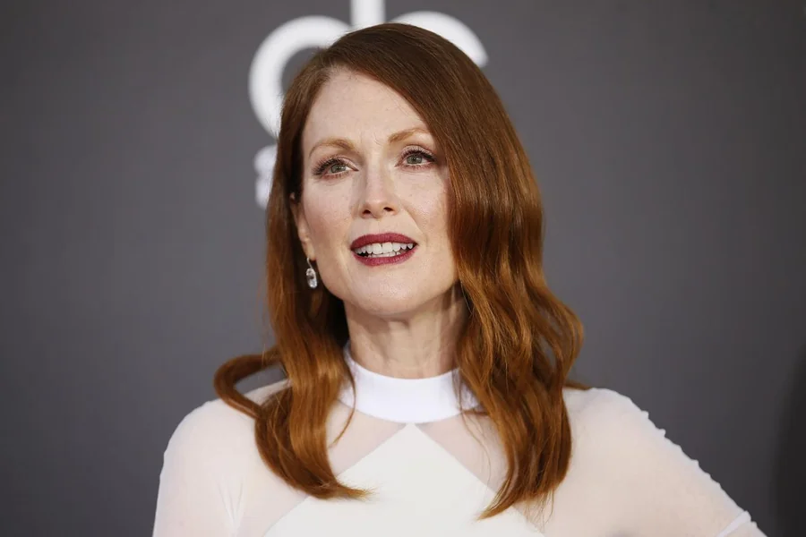 Julianne Moore Net Worth